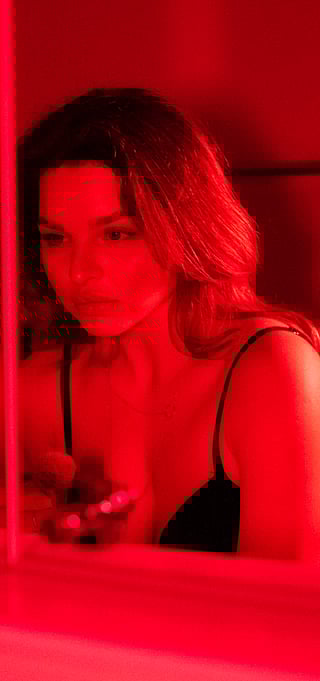 Sofya Owl - Red Lights'