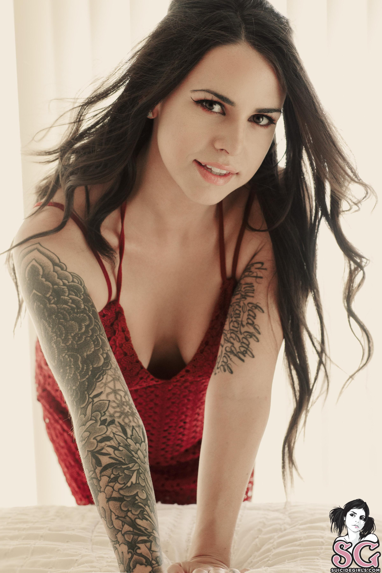 Suttin Suicidegirls picture 2 of 7