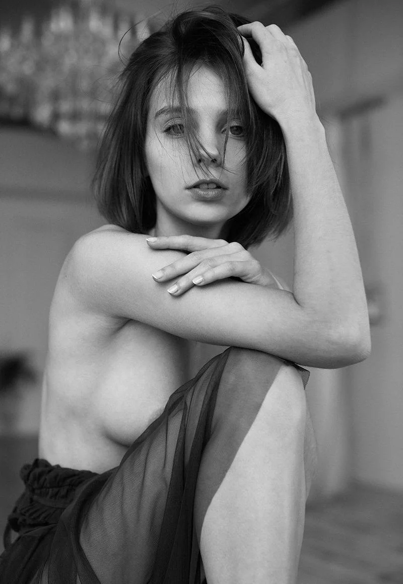 Marta Gromova picture 4 of 4