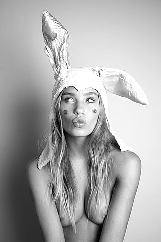 Zoe Cross'