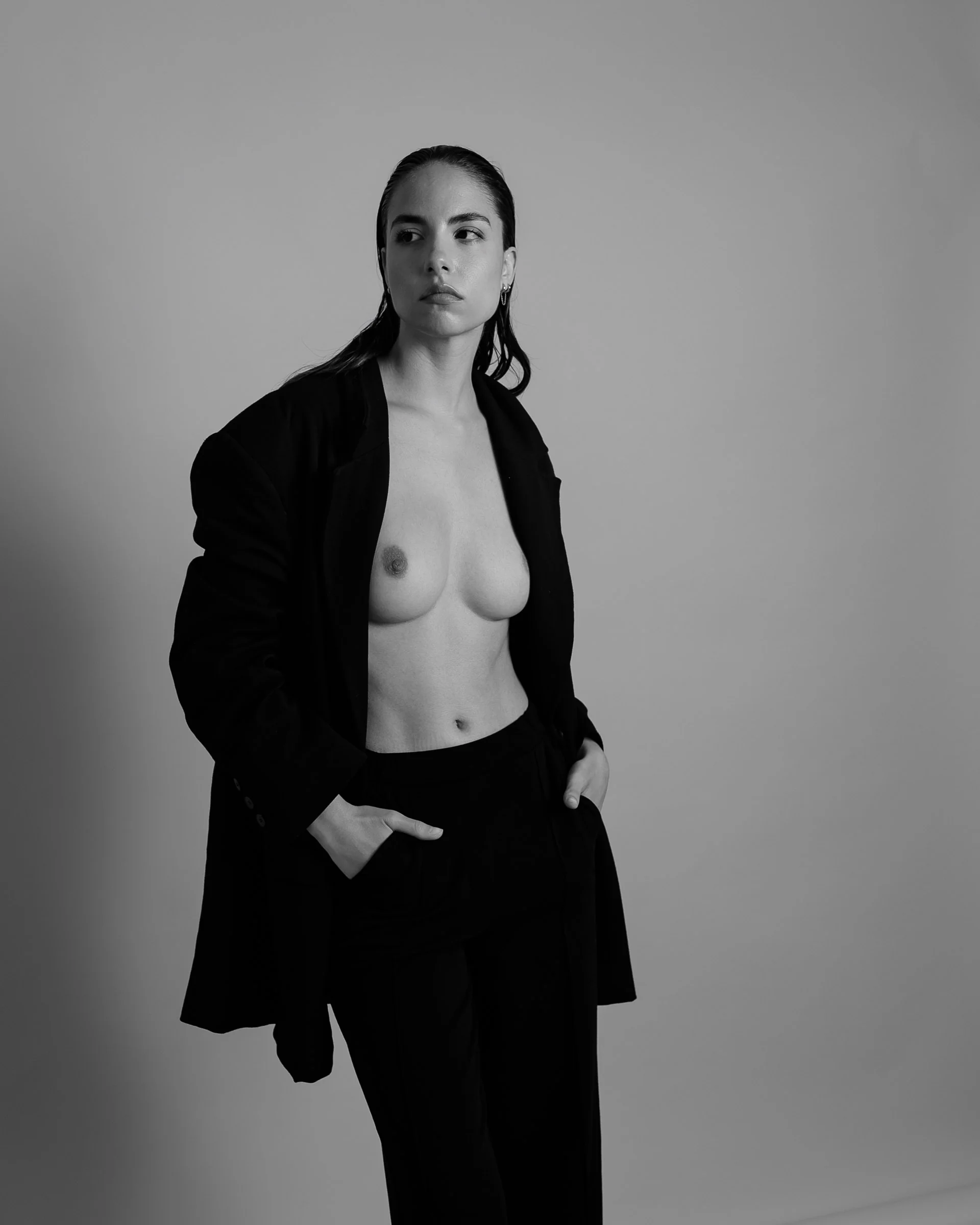 Rebecca Bagnol picture 3 of 4