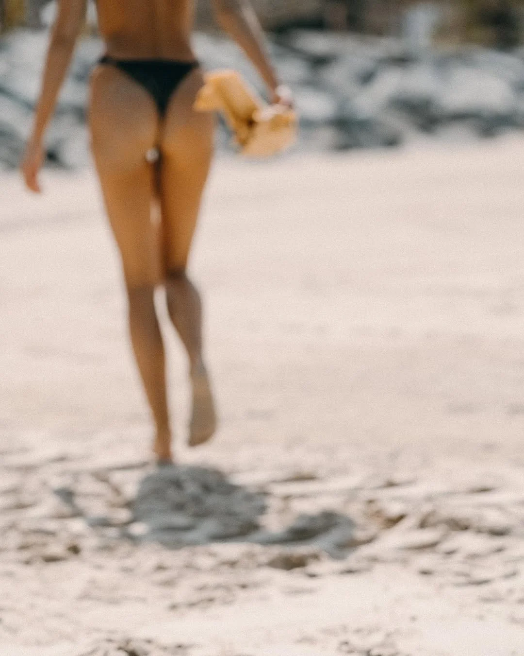 Viky Varga picture 3 of 4