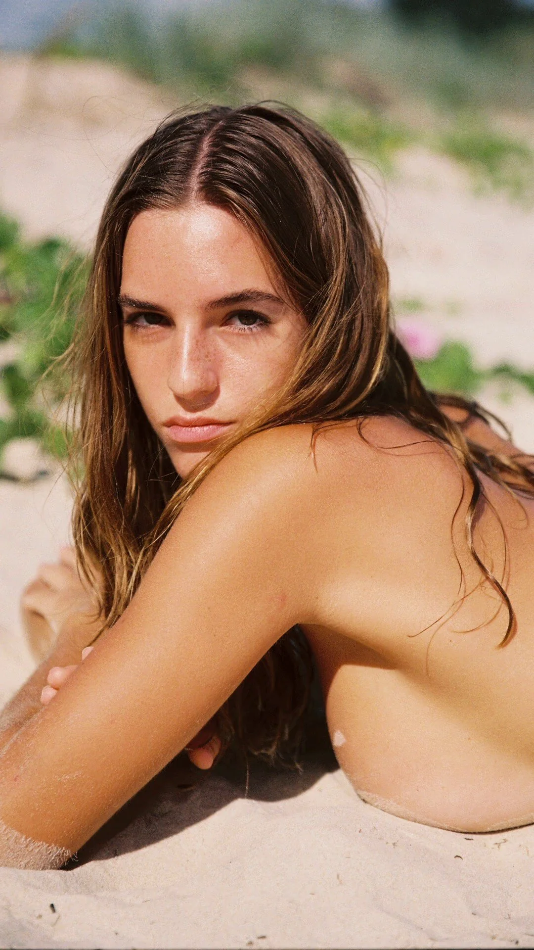 Emily Feld picture 1 of 4
