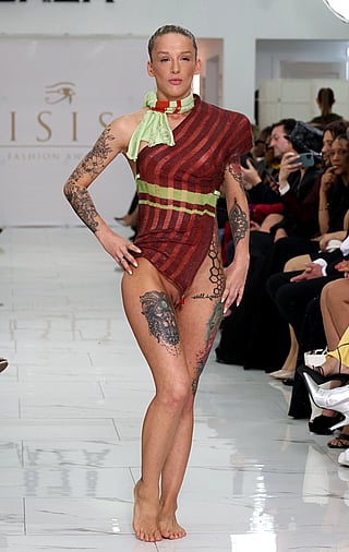 Isis Fashion Awards 2024 (Nude Accessory Runway Catwalk Show) Danique de Laat'