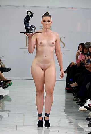 Lonneke van der Veen - Isis fashion awards 2024'