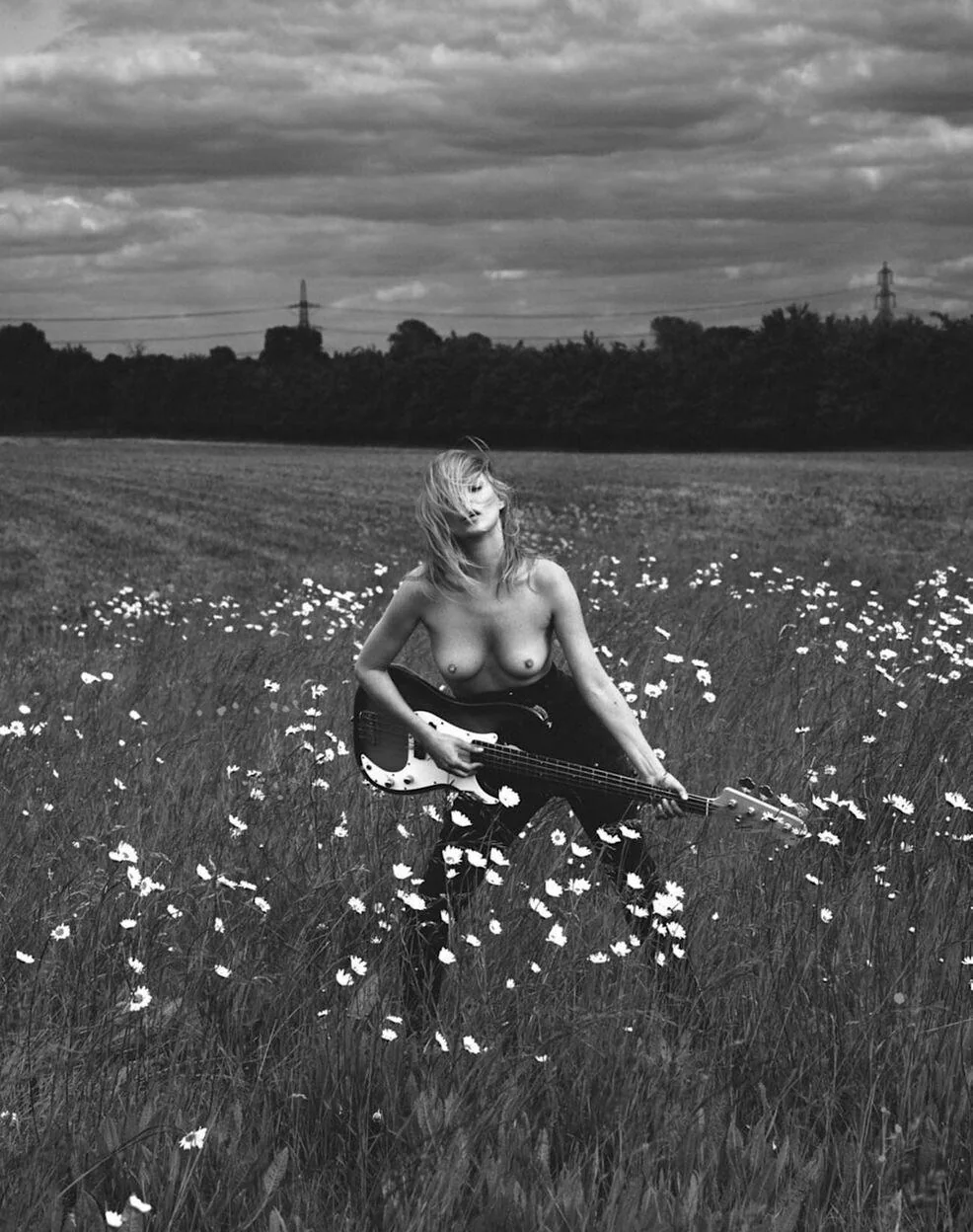 Kate Moss picture 2 of 2