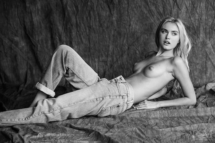 Alberte Valentine Christensen by Ruben Suarez picture 2 of 3