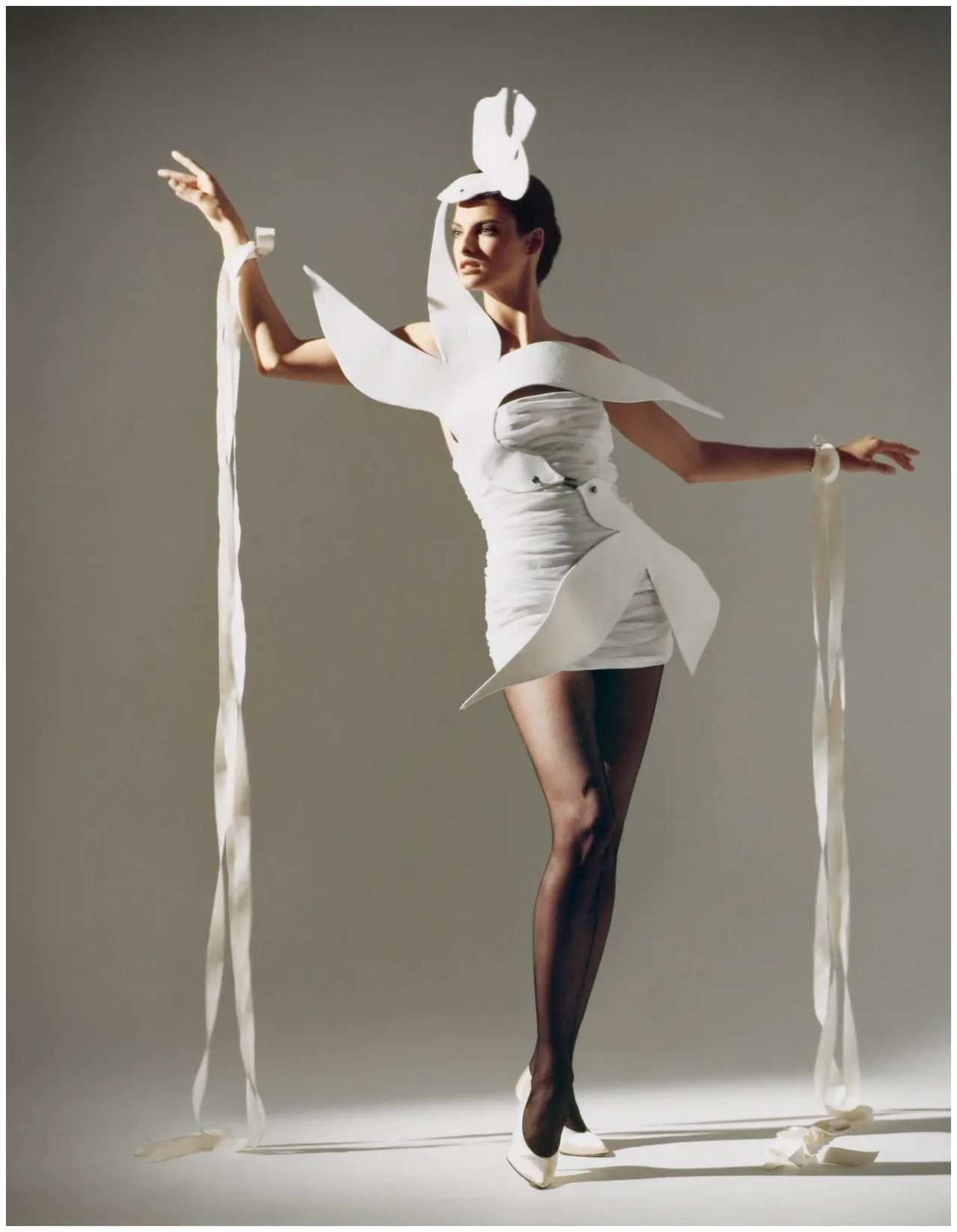 Linda Evangelista picture 1 of 1