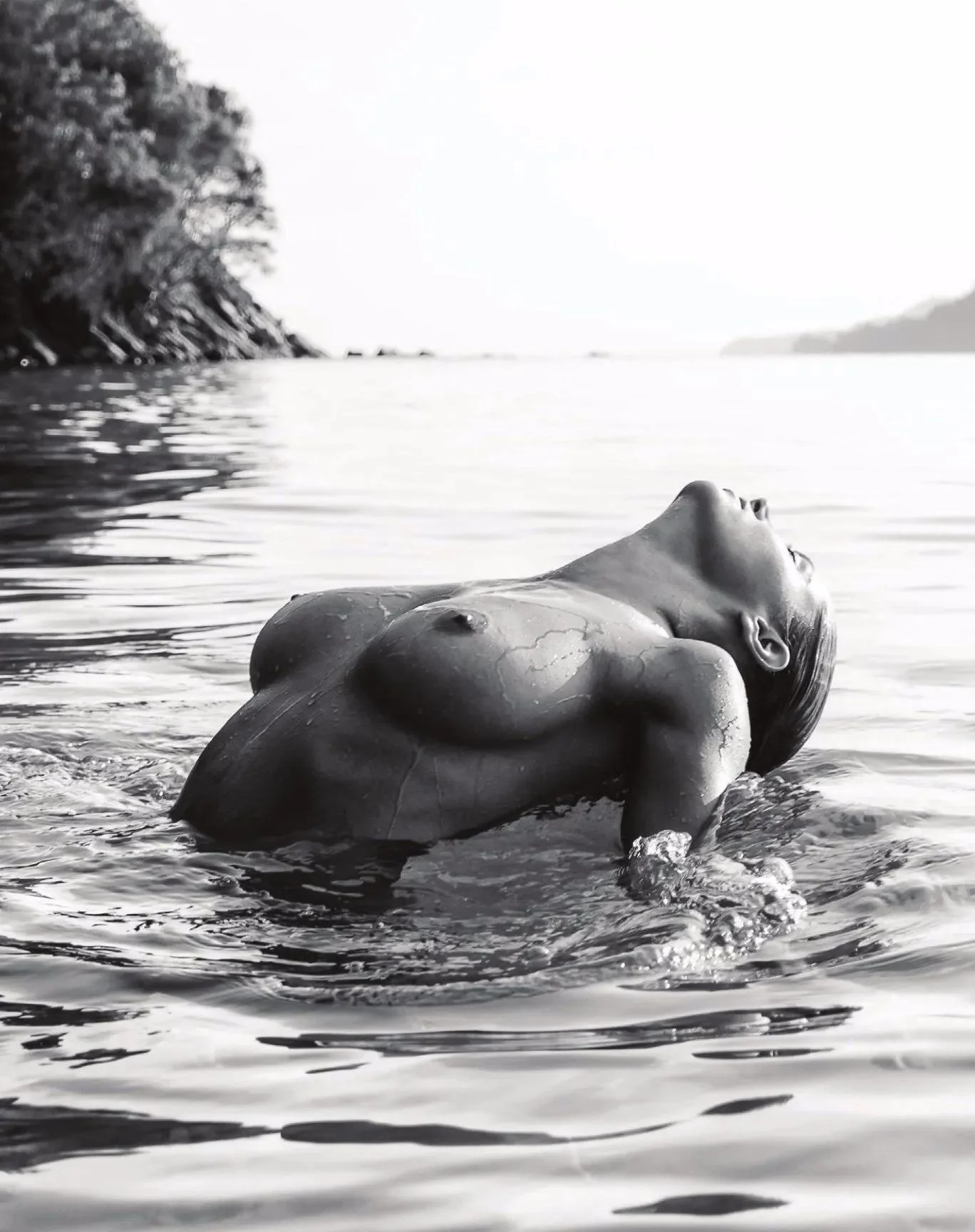 Genevieve Morton picture 6 of 10