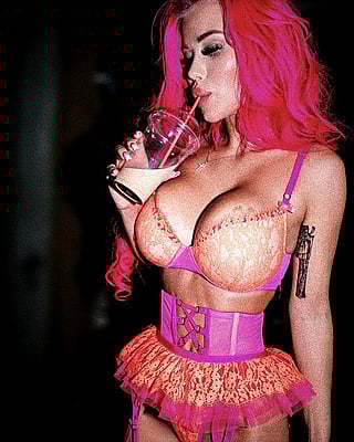 Mia Molly'