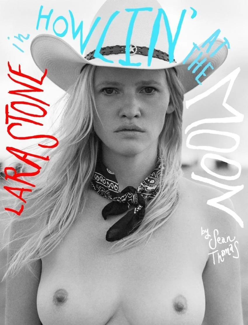 Lara Stone picture 2 of 3
