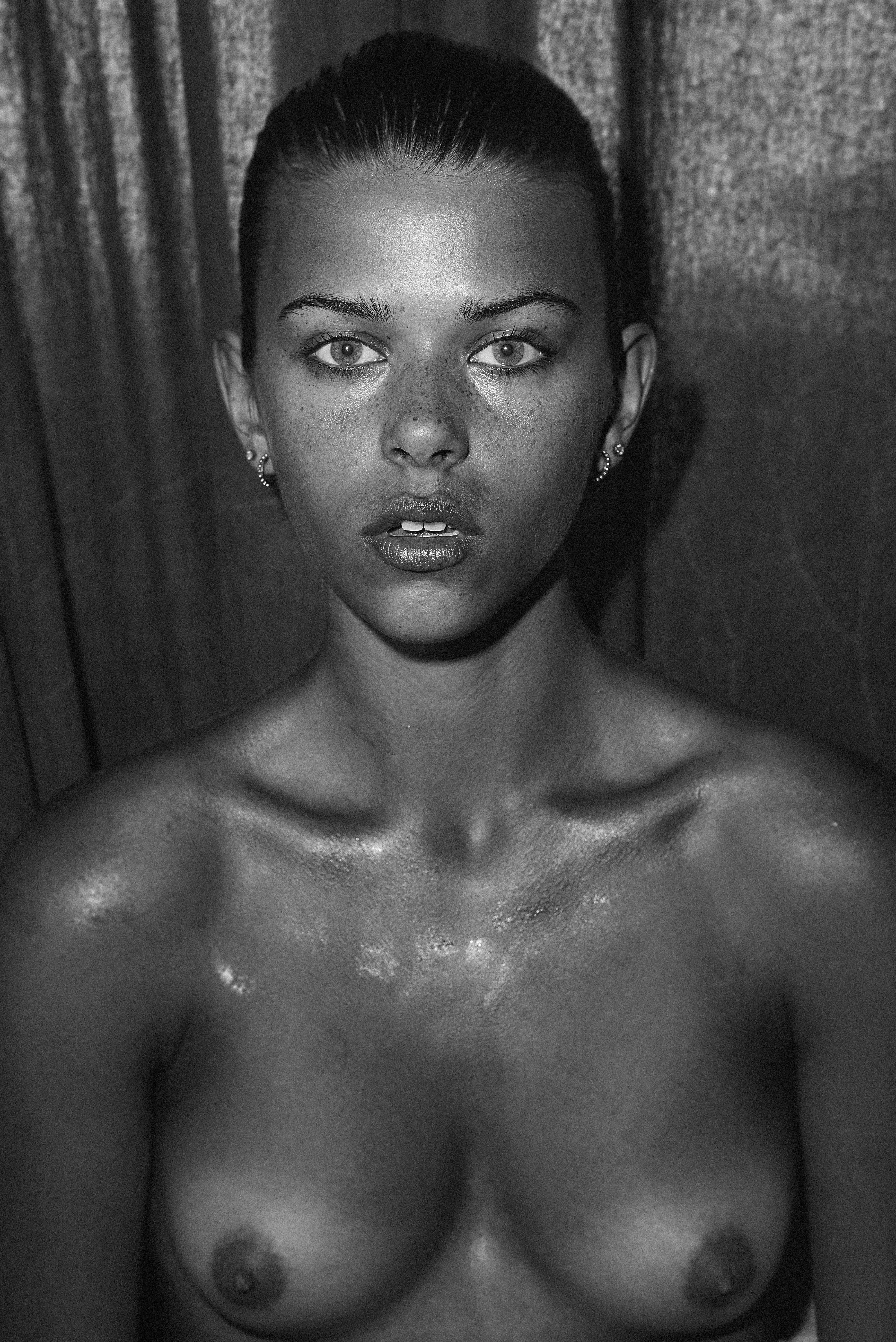Georgia Fowler picture 1 of 6