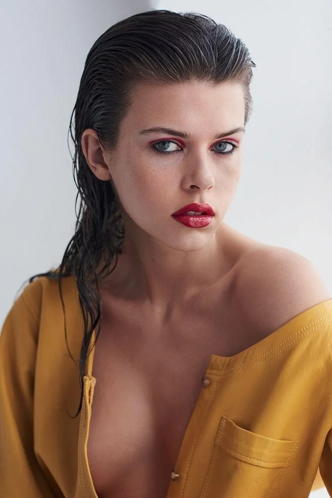 Georgia Fowler picture 3 of 6