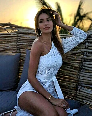 Madison Grace ( née Justice)'
