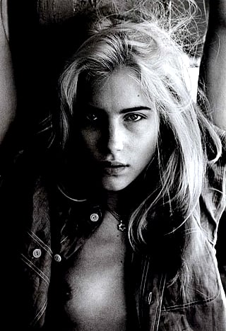 Dree Hemingway'