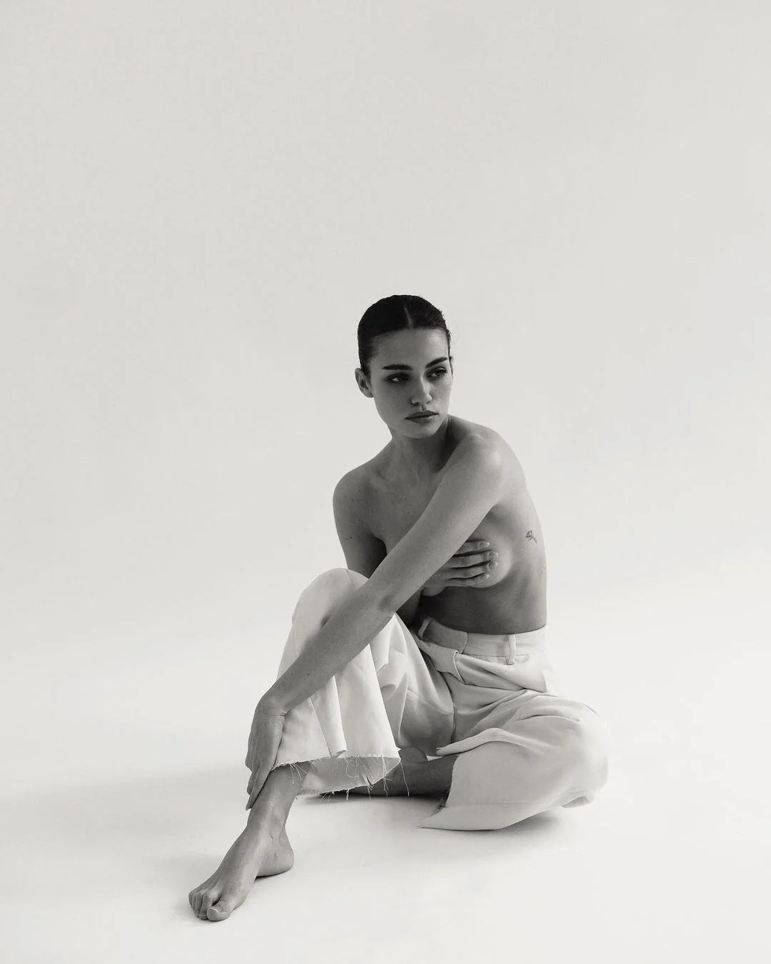 Elle Trowbridge picture 1 of 1
